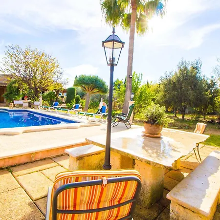 Beautiful, Sunny With Wifi Villa